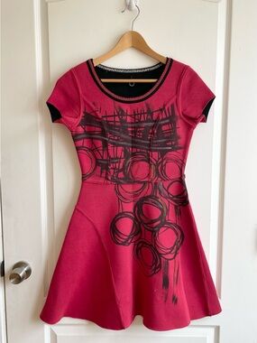 Save The Queen! Structured Graphic Print A Line Dress Size XS